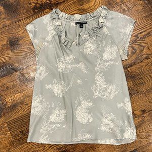 ❌SOLD❌ Banana Republic Sage Blouse